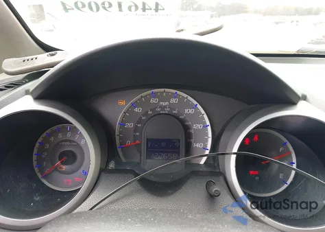 2012 Honda Fit z USA, uszkodzony, nr VIN JHMGE8G32CC031721